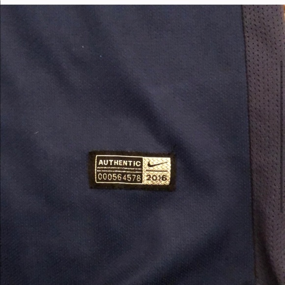 Nike fly emirates jersey and shorts set - Picture 3 of 5